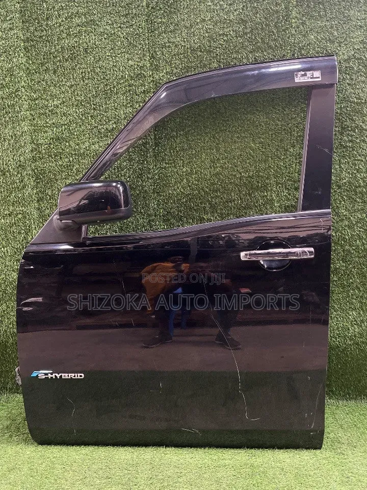 F Door Assy Lh Nissan Serena C26 2013