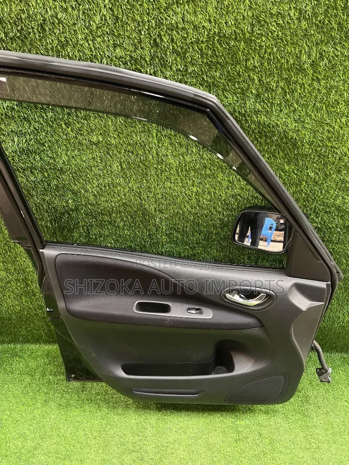 F Door Assy Lh Nissan Serena C26 2013