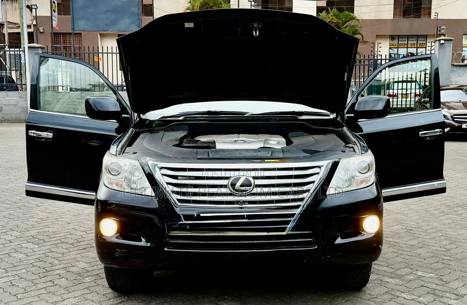 Lexus LX 570 2010 Black