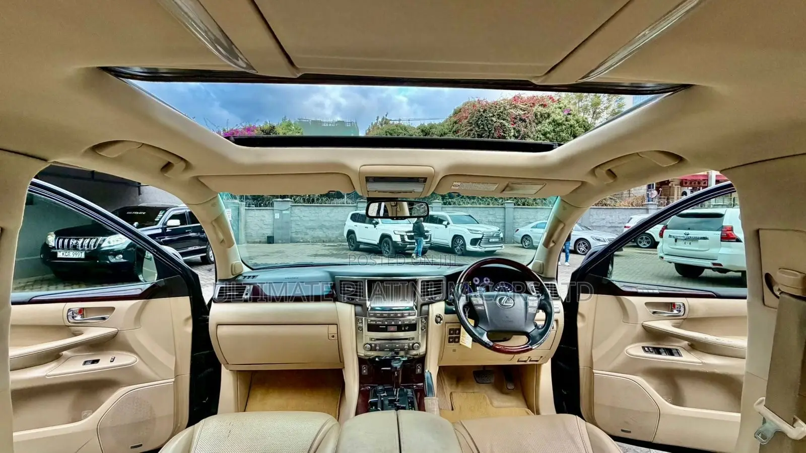 Lexus LX 570 2010 Black