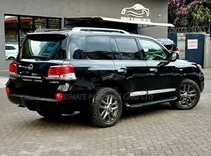 Lexus LX 570 2010 Black
