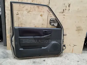 F Door Assy Lh Mitsubishi Pajero Mini 2002