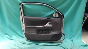 F Door Assy Lh Toyota Iq 2009