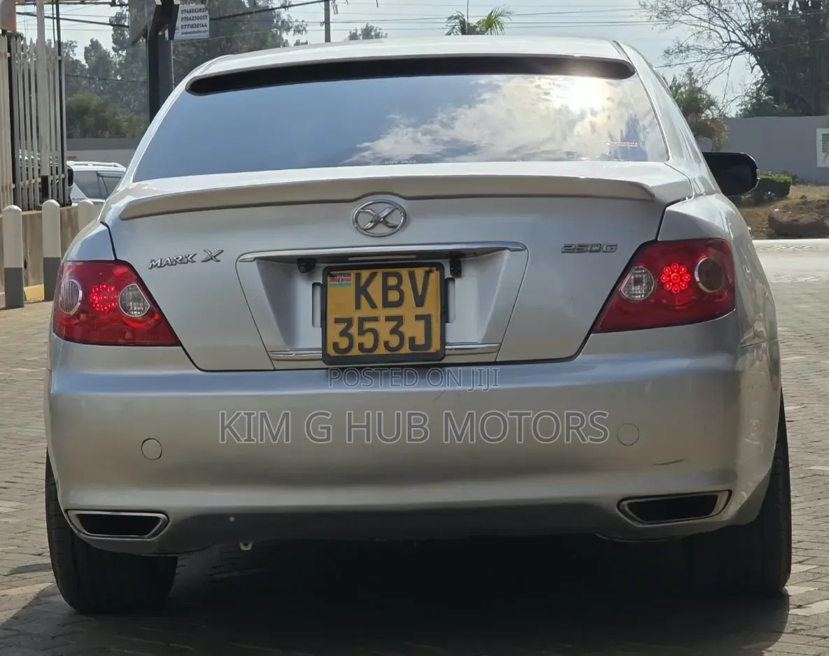 Toyota Mark X 2006 Silver