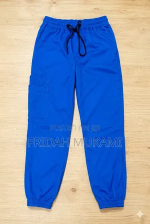 Premium AXEN Medical Scrubs – Royal Blue