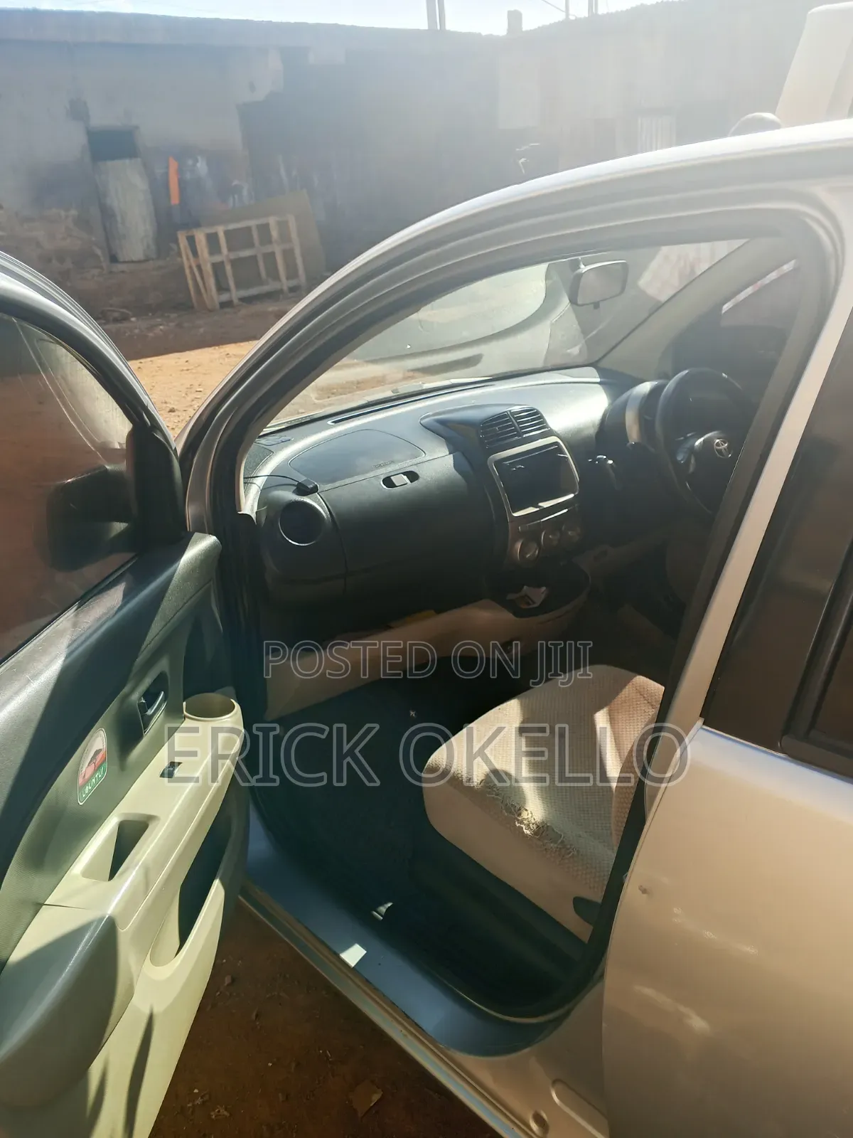 Toyota Passo 1.0 AWD 2010 Silver
