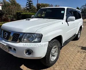 Nissan Patrol 2008 White