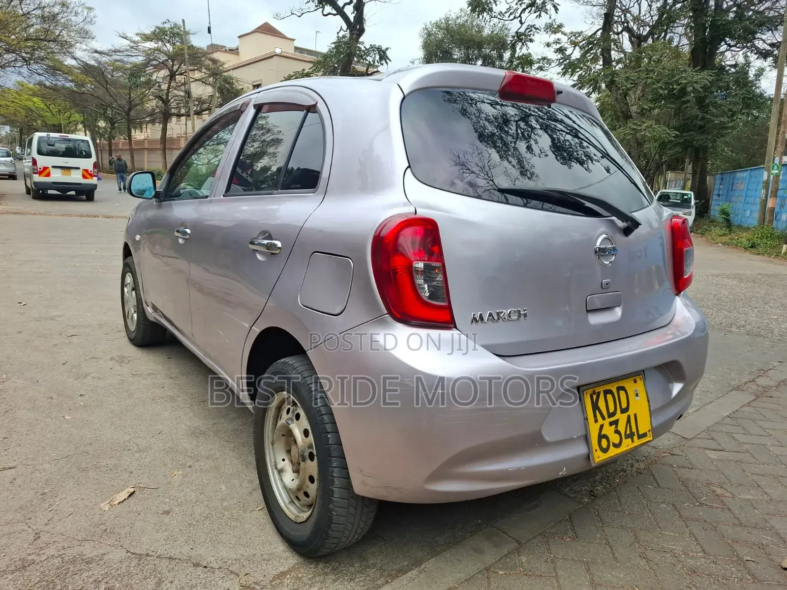 Nissan March 2014 Silver