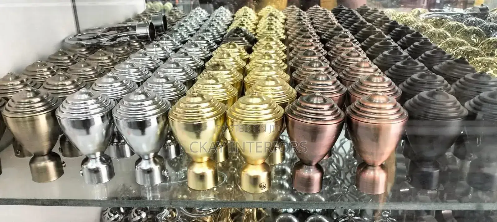 Powder Coated Trophy Flowers and Double Brackets