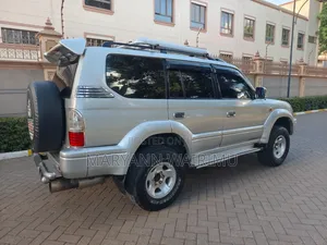 Toyota Land Cruiser Prado 2002 Silver