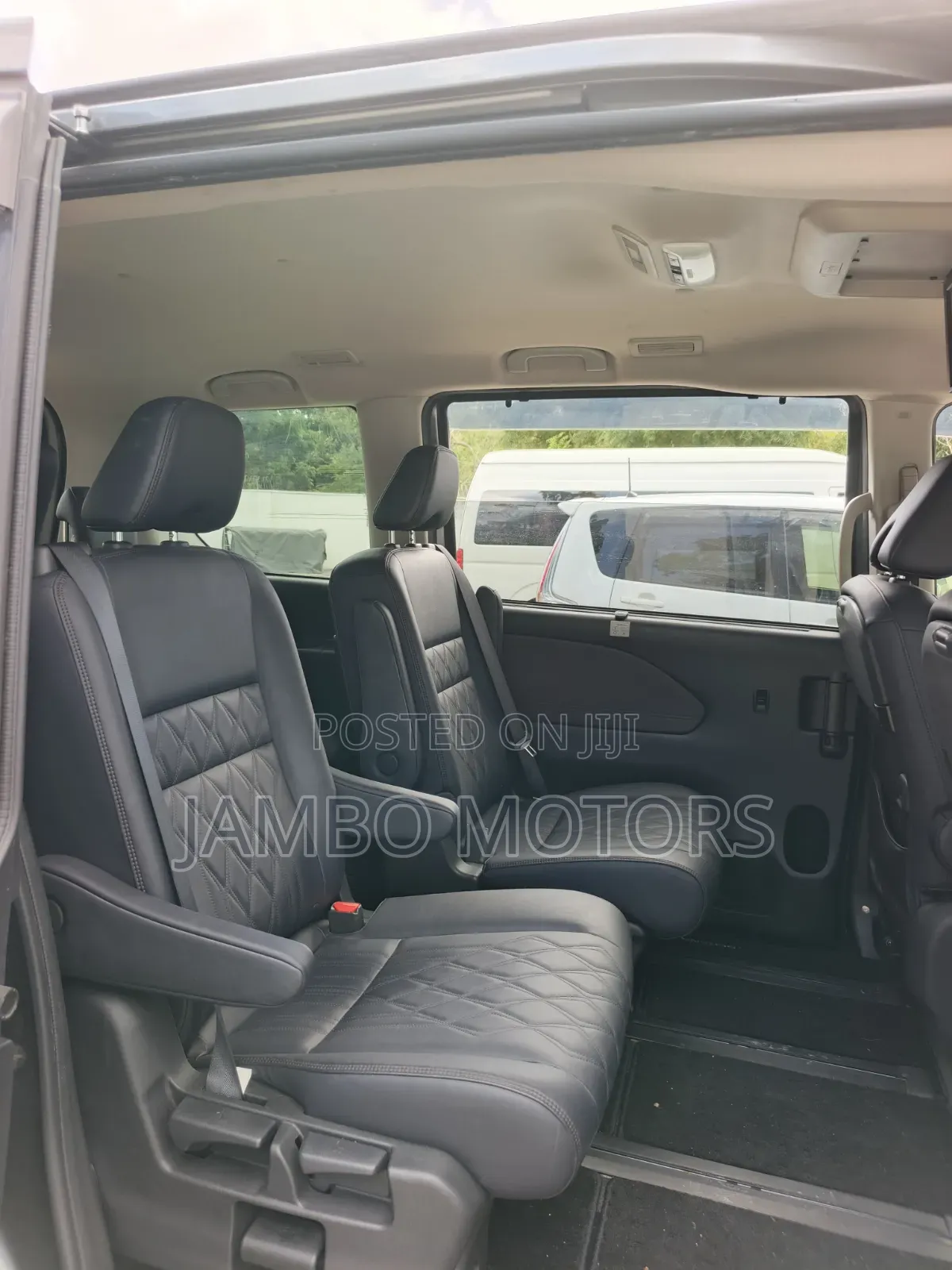 Nissan Serena 2021 Gray