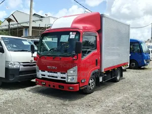 Isuzu Elf 2020 Red