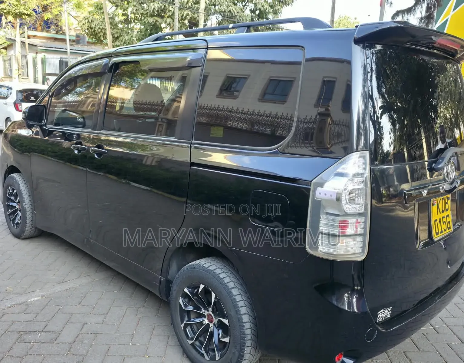 Toyota Voxy 2014 Black
