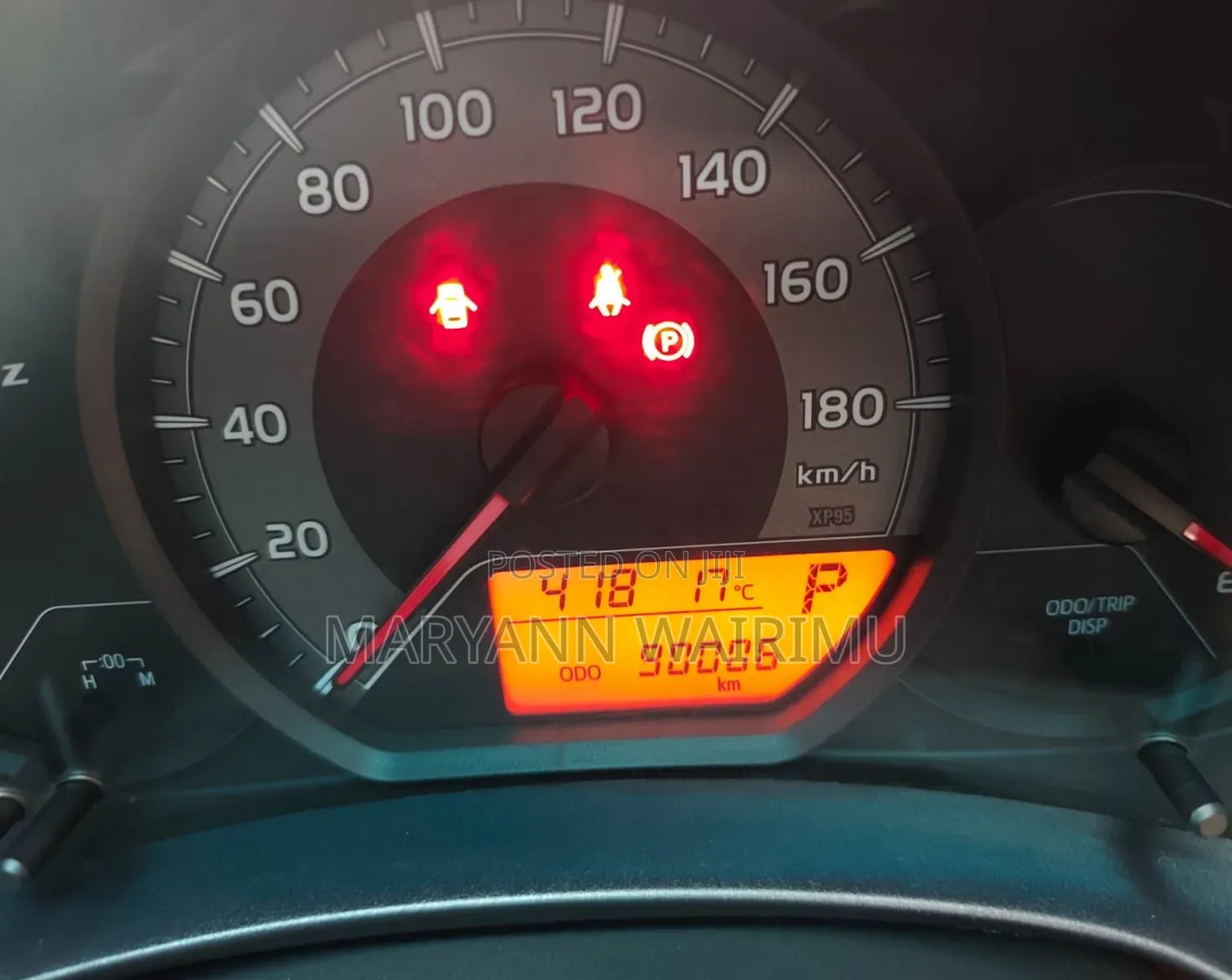 Toyota Vitz 2015 Silver