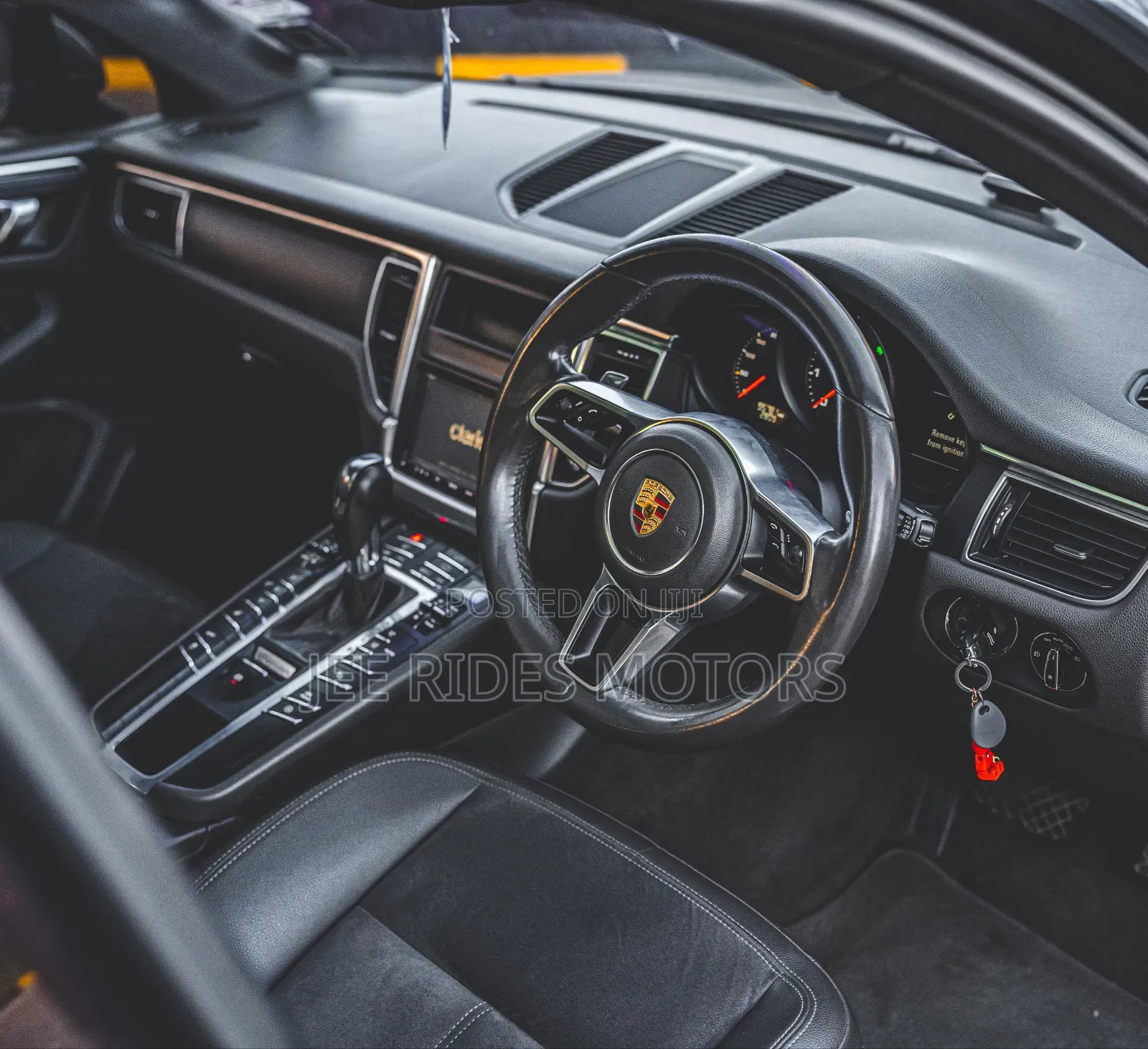 Porsche Macan 2015 Gray