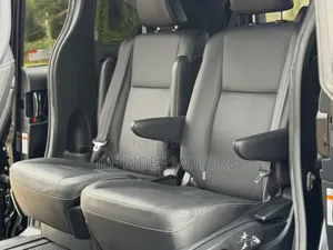 Toyota Esquire 2019 Black