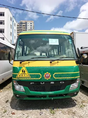 Mitsubishi Fuso Rosa 2020 Green