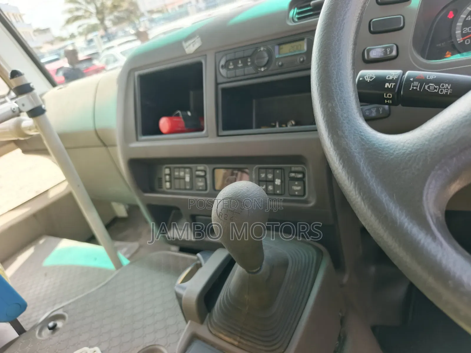 Mitsubishi Fuso Rosa 2020 Green