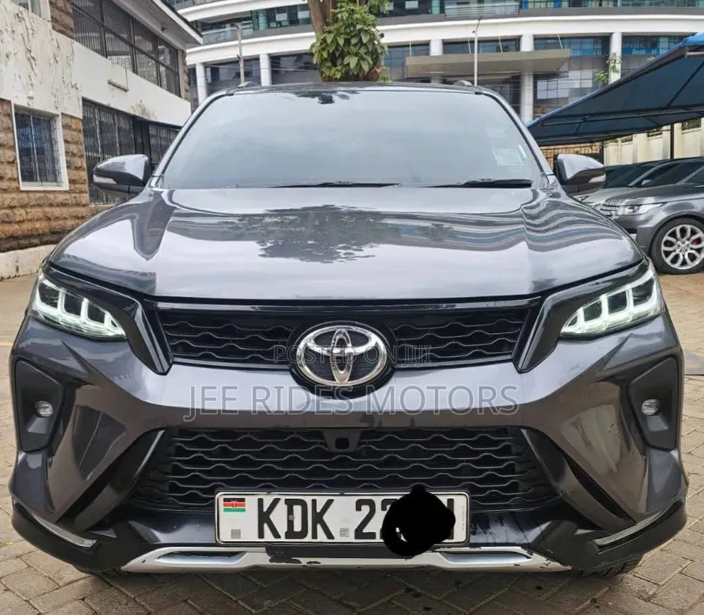 Toyota Fortuner 2016 Gray