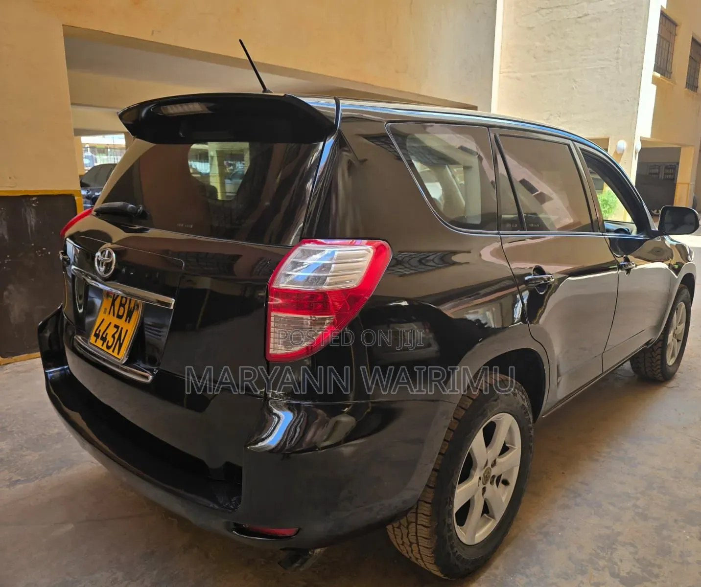Toyota Vanguard 2007 Black