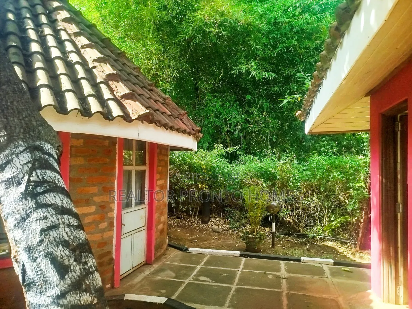Prime Guesthouse / Hotel Property to Let – Karen