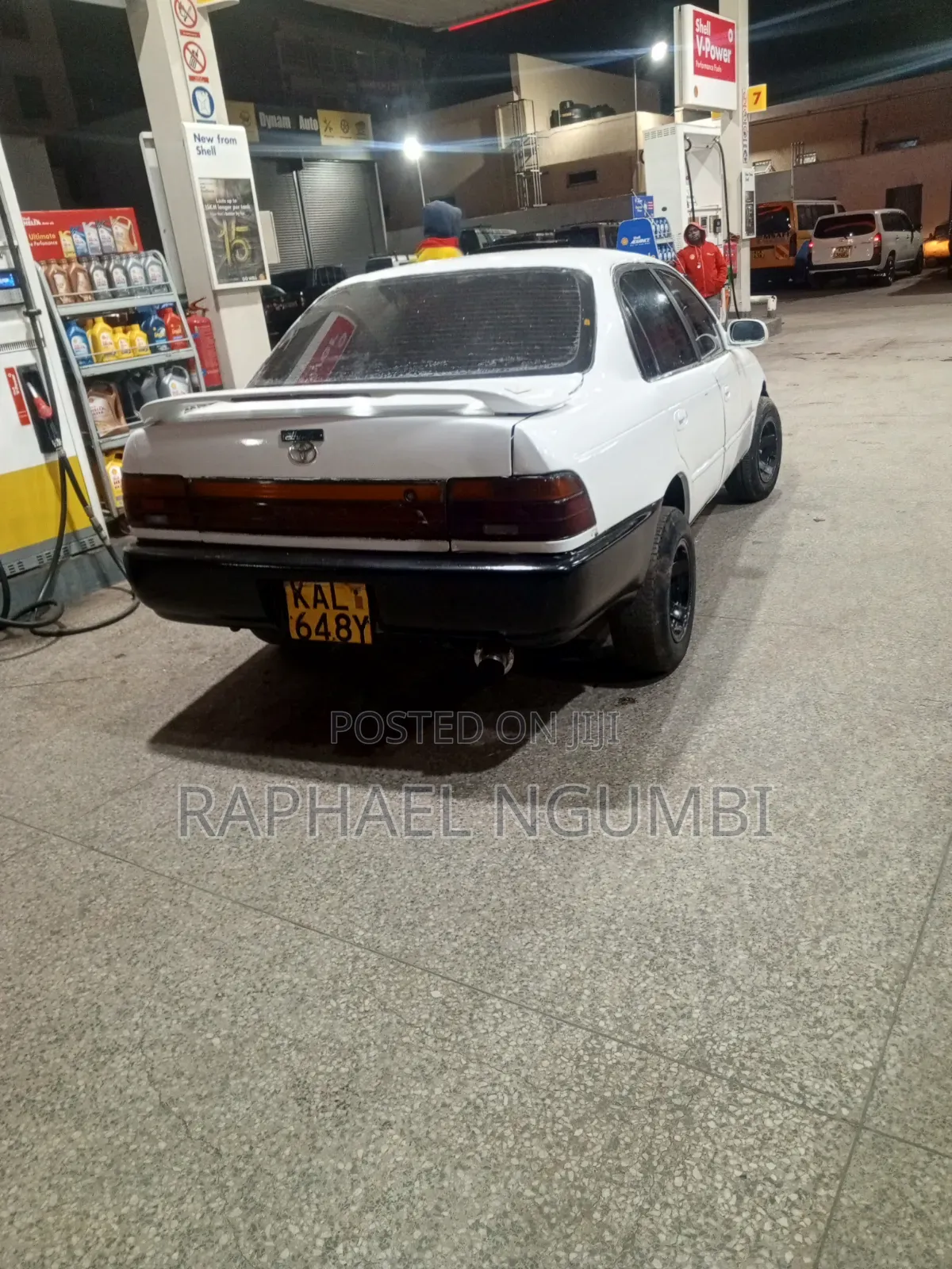 Toyota Corolla 1996 White