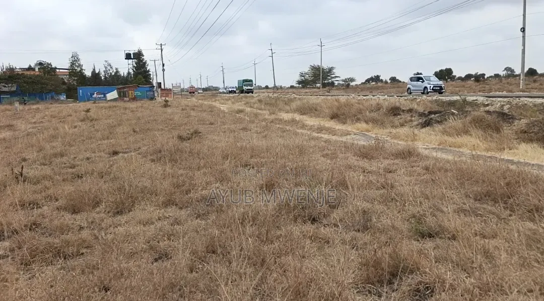 One Acre for Sale Fronting the Tarmac Kangundo Road Malaa