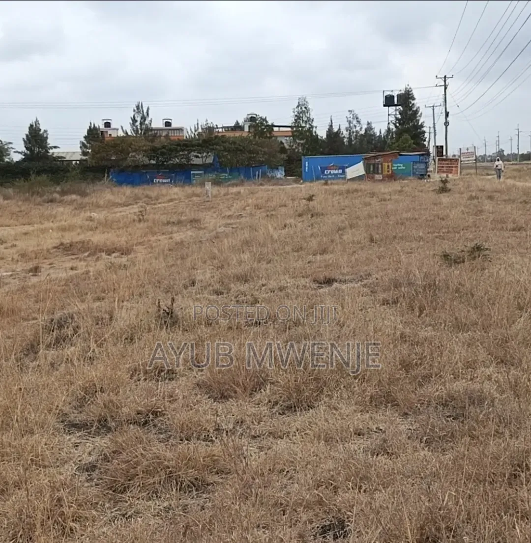 One Acre for Sale Fronting the Tarmac Kangundo Road Malaa