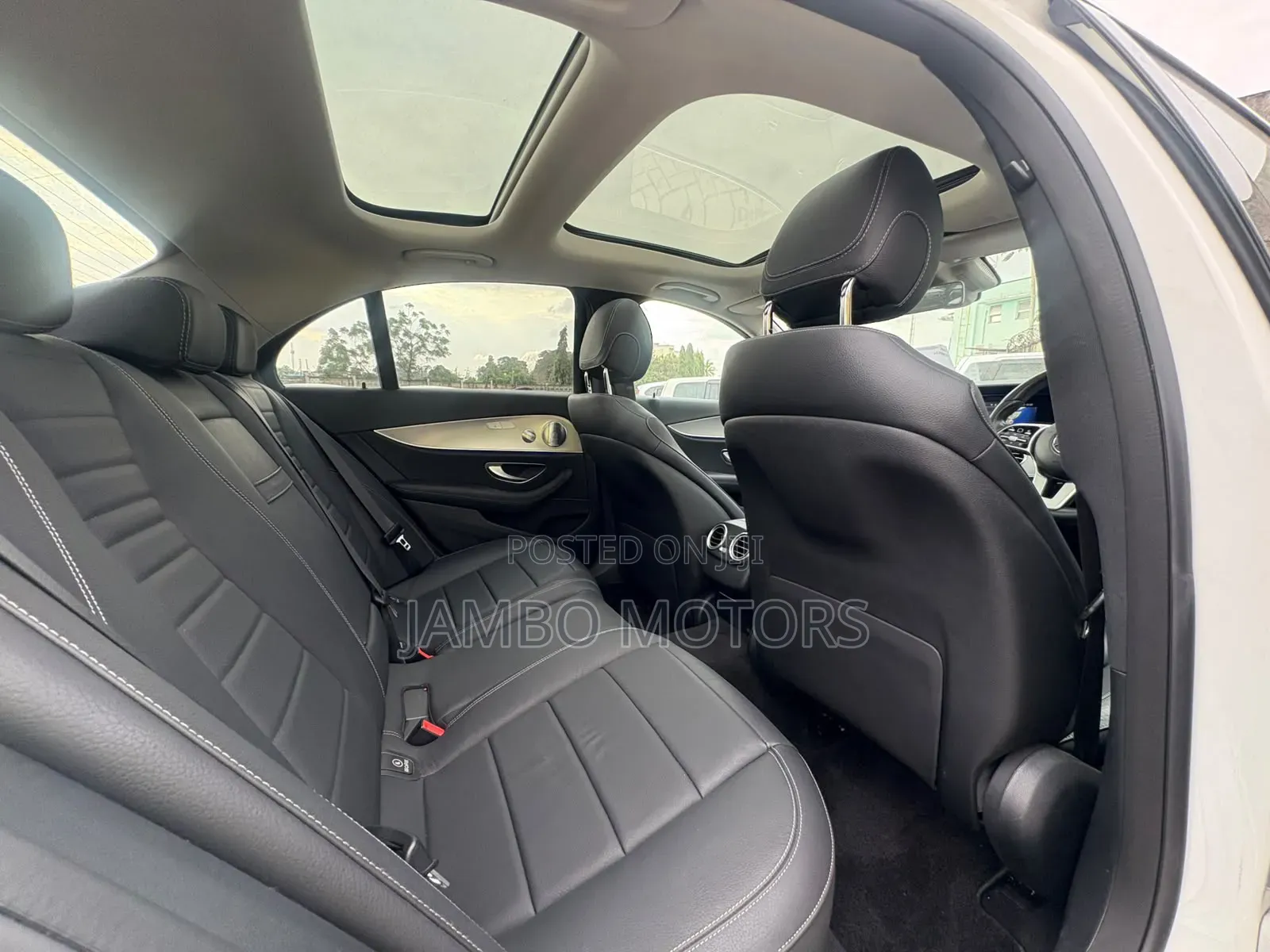 Mercedes-Benz E200 2020