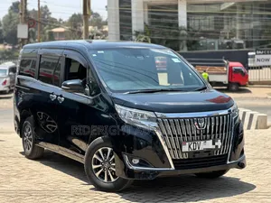 Toyota Esquire 2018 Black