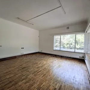 Commercial Property for Office Use