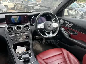 Mercedes-Benz C200 2021