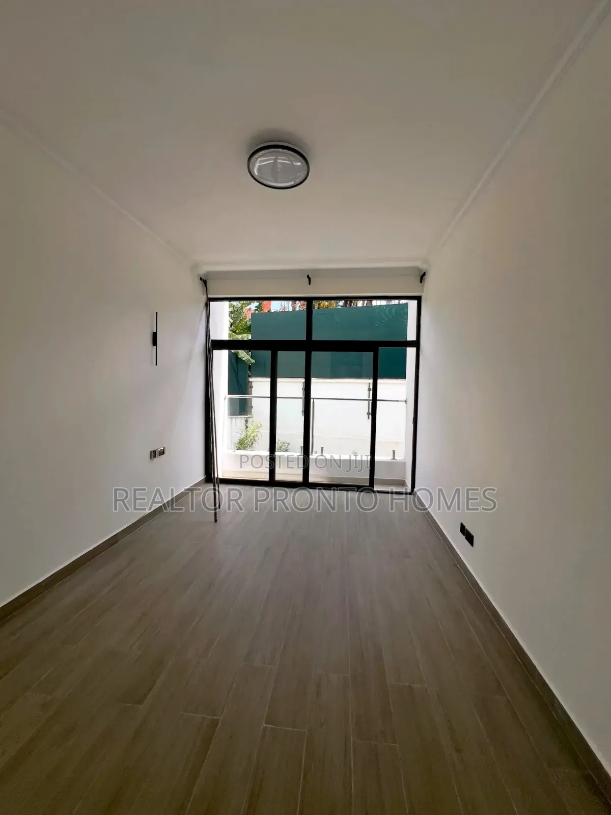 5bdrm Townhouse / Terrace in Lavington, Muthangari for rent
