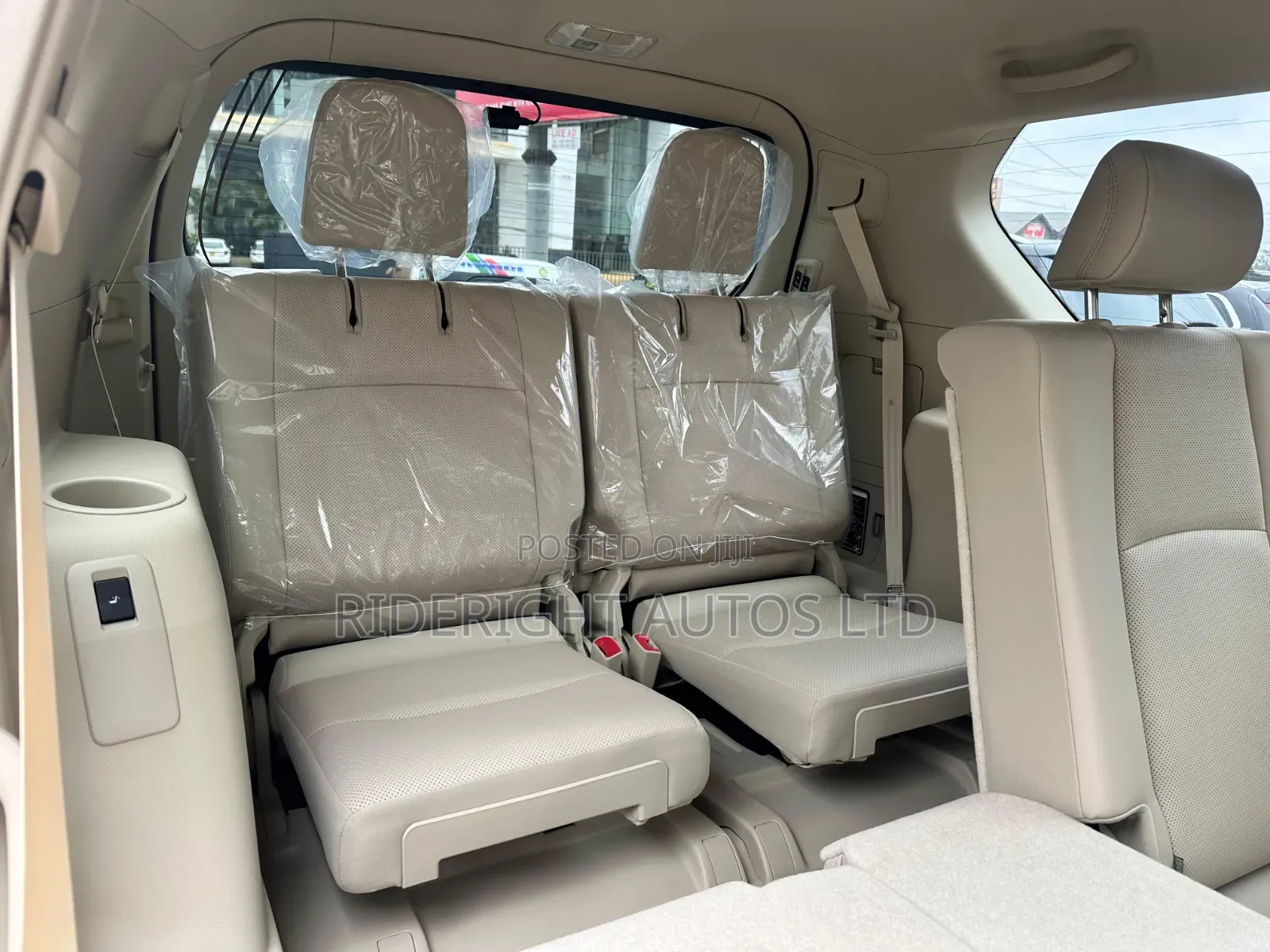 Toyota Land Cruiser Prado 2020 Ivory