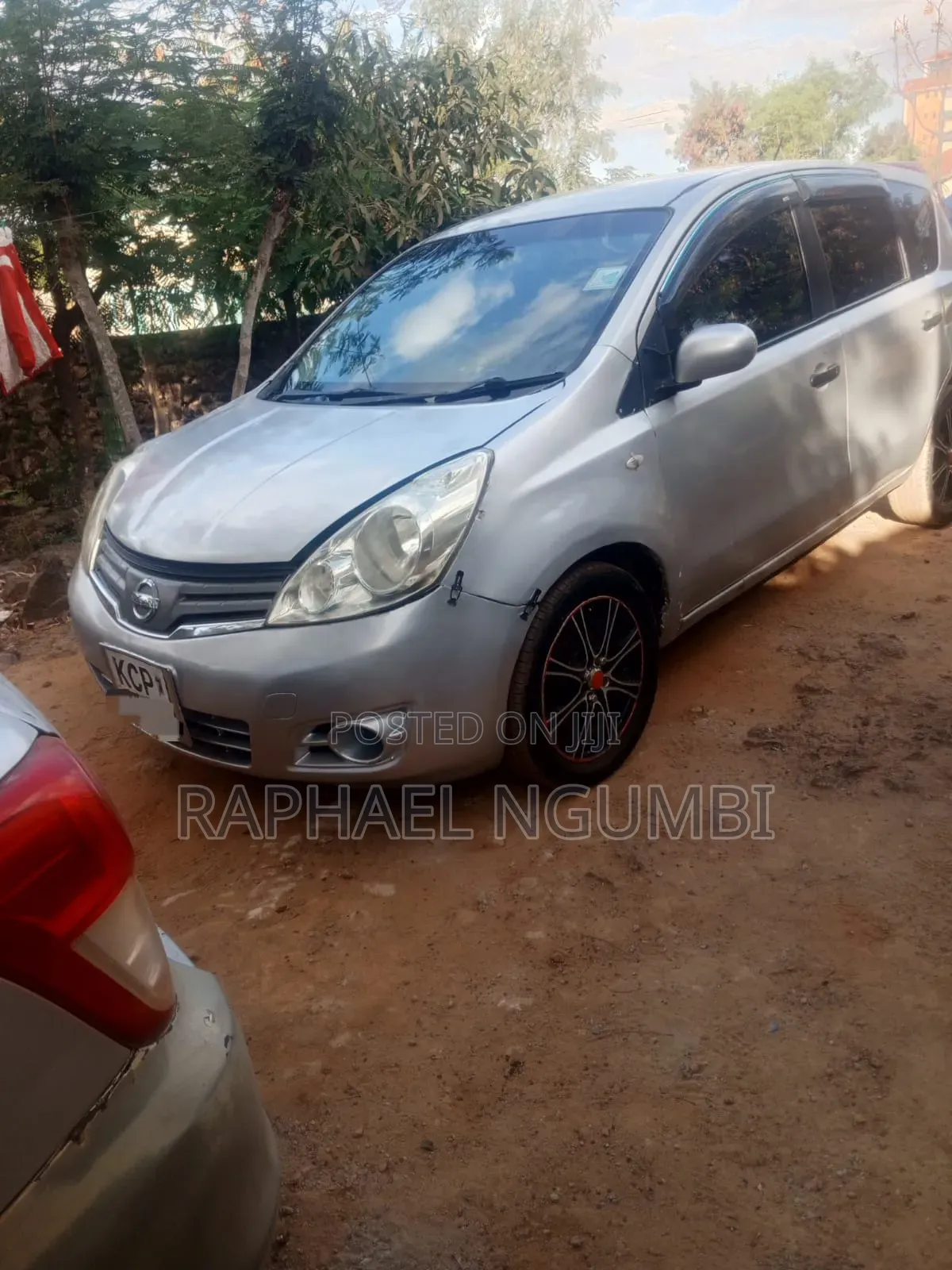 Nissan Note 2012 Silver