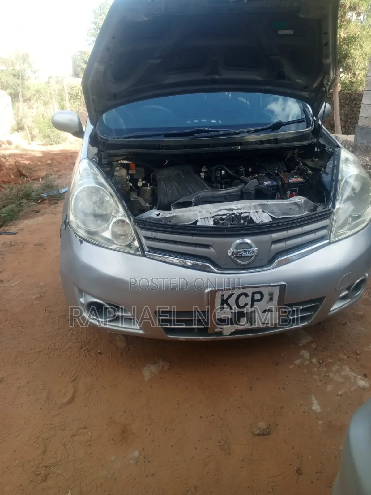Nissan Note 2012 Silver