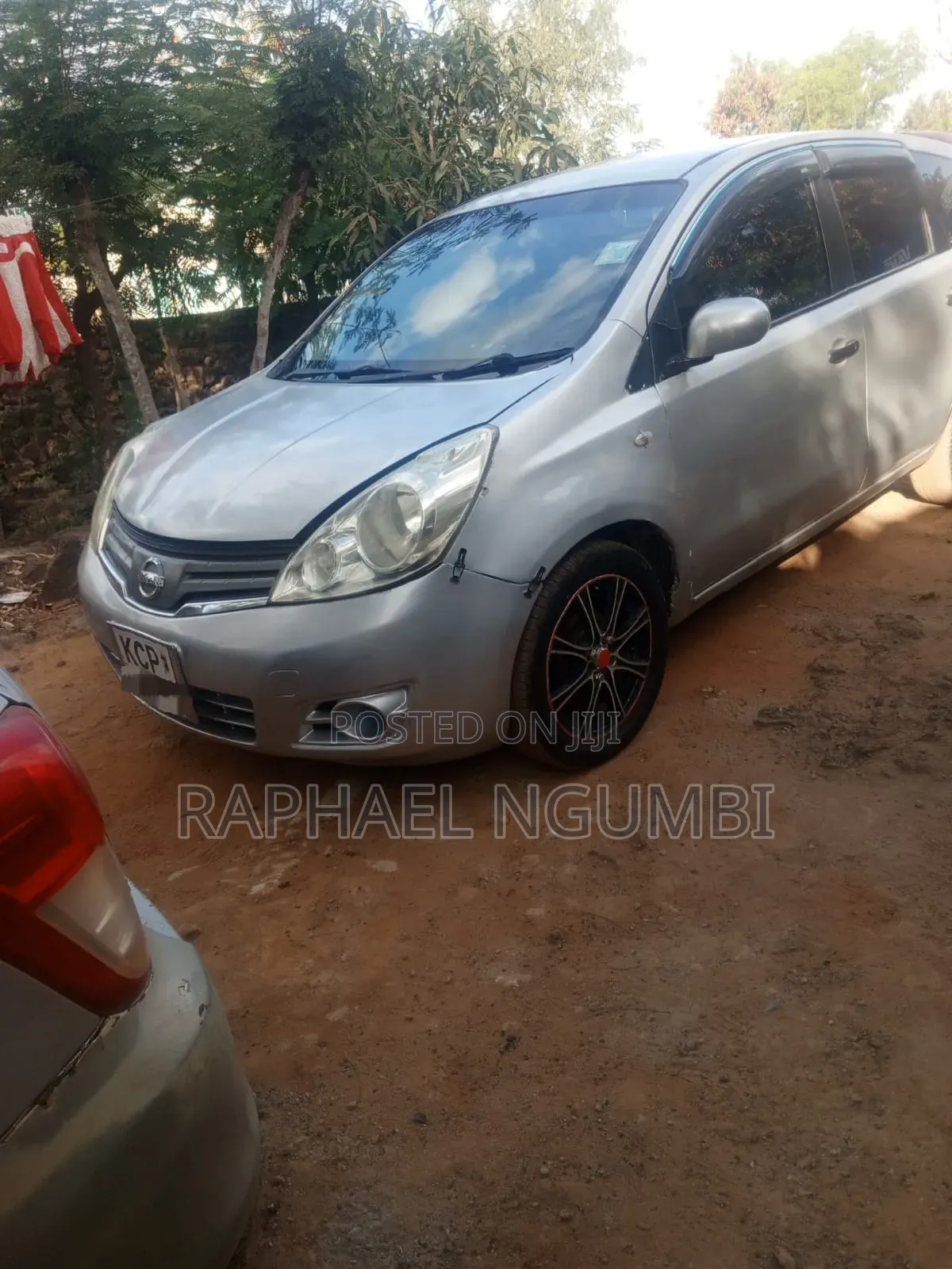 Nissan Note 2012 Silver