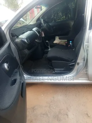 Nissan Note 2012 Silver