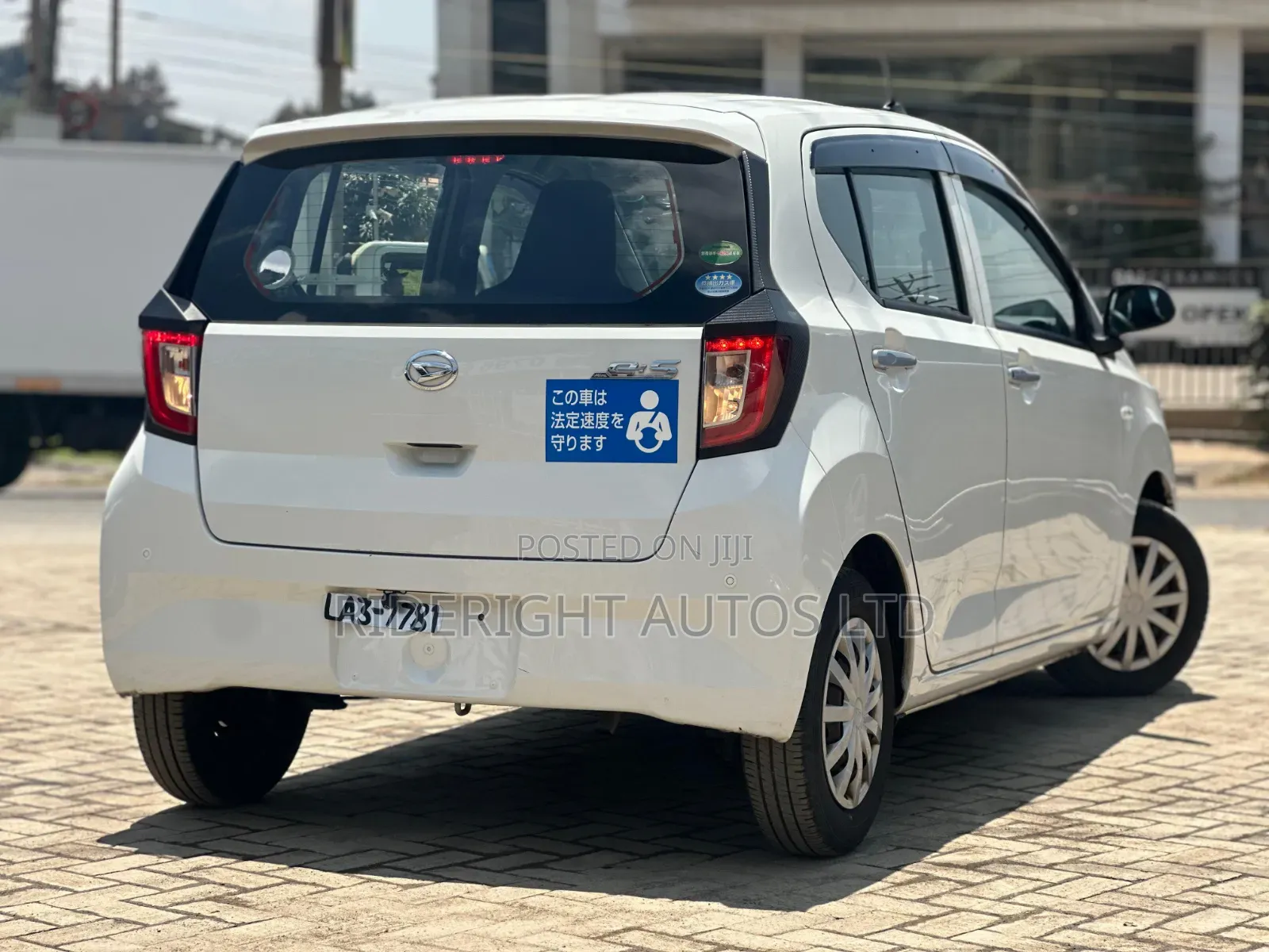 Daihatsu Mira 2019 White