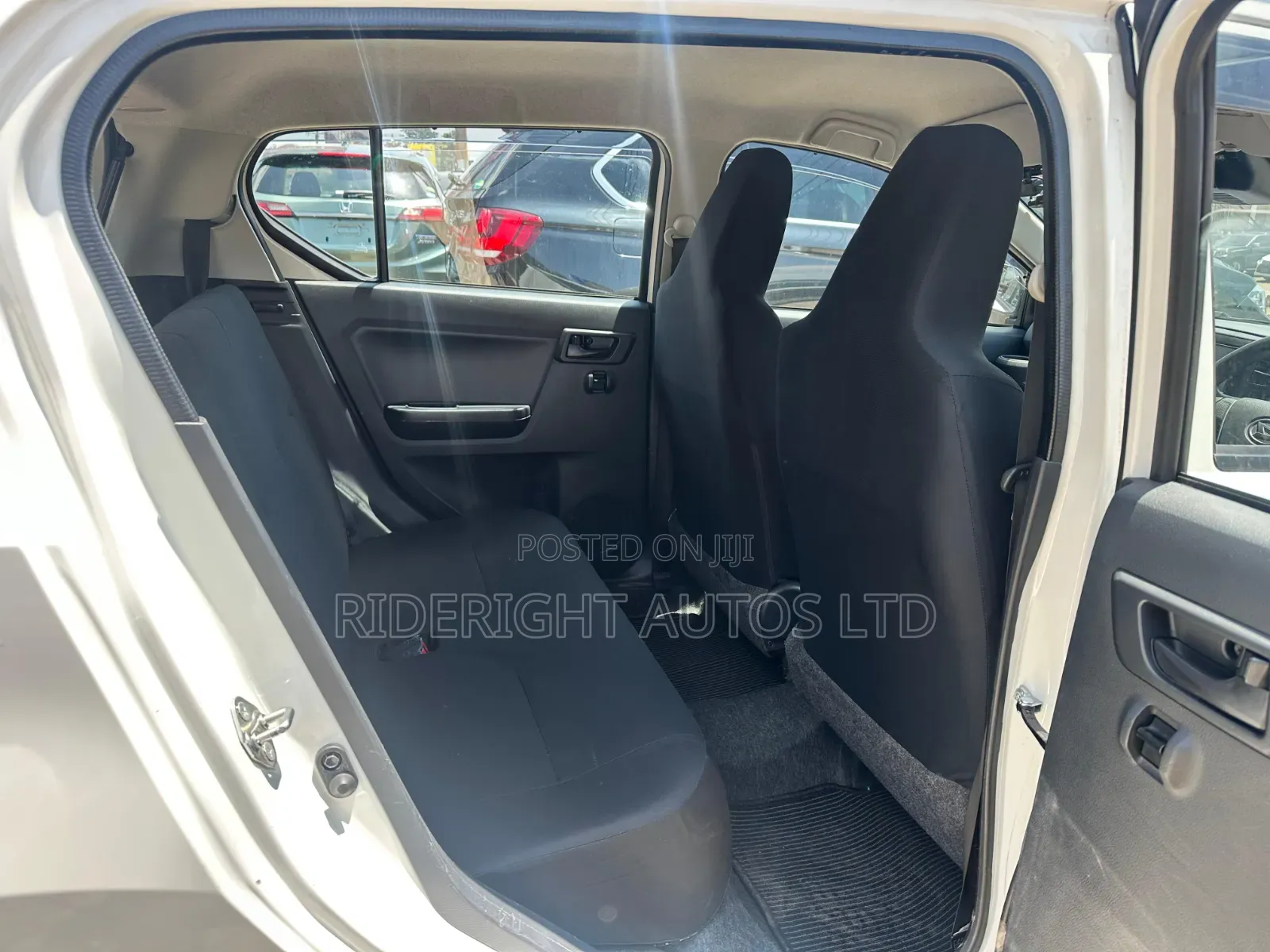 Daihatsu Mira 2019 White