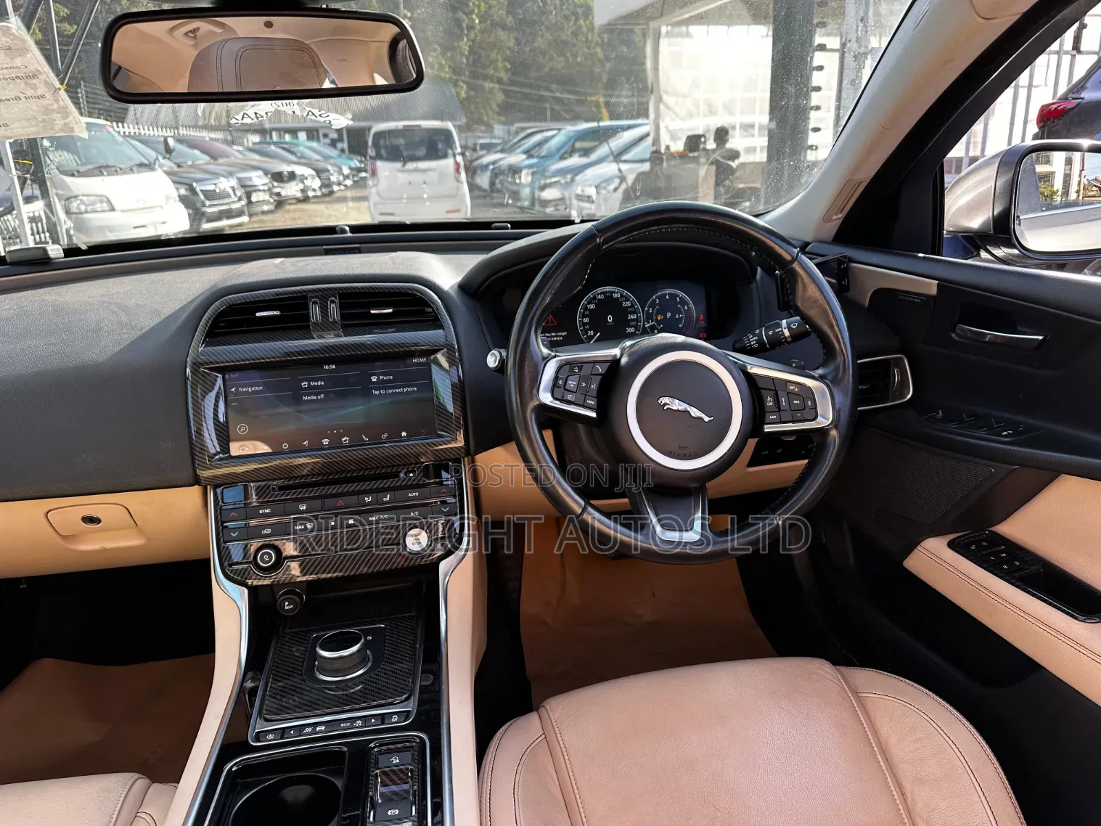 Jaguar XE 2018 Gray