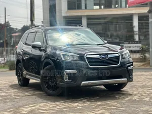 Subaru Forester 2019 Black