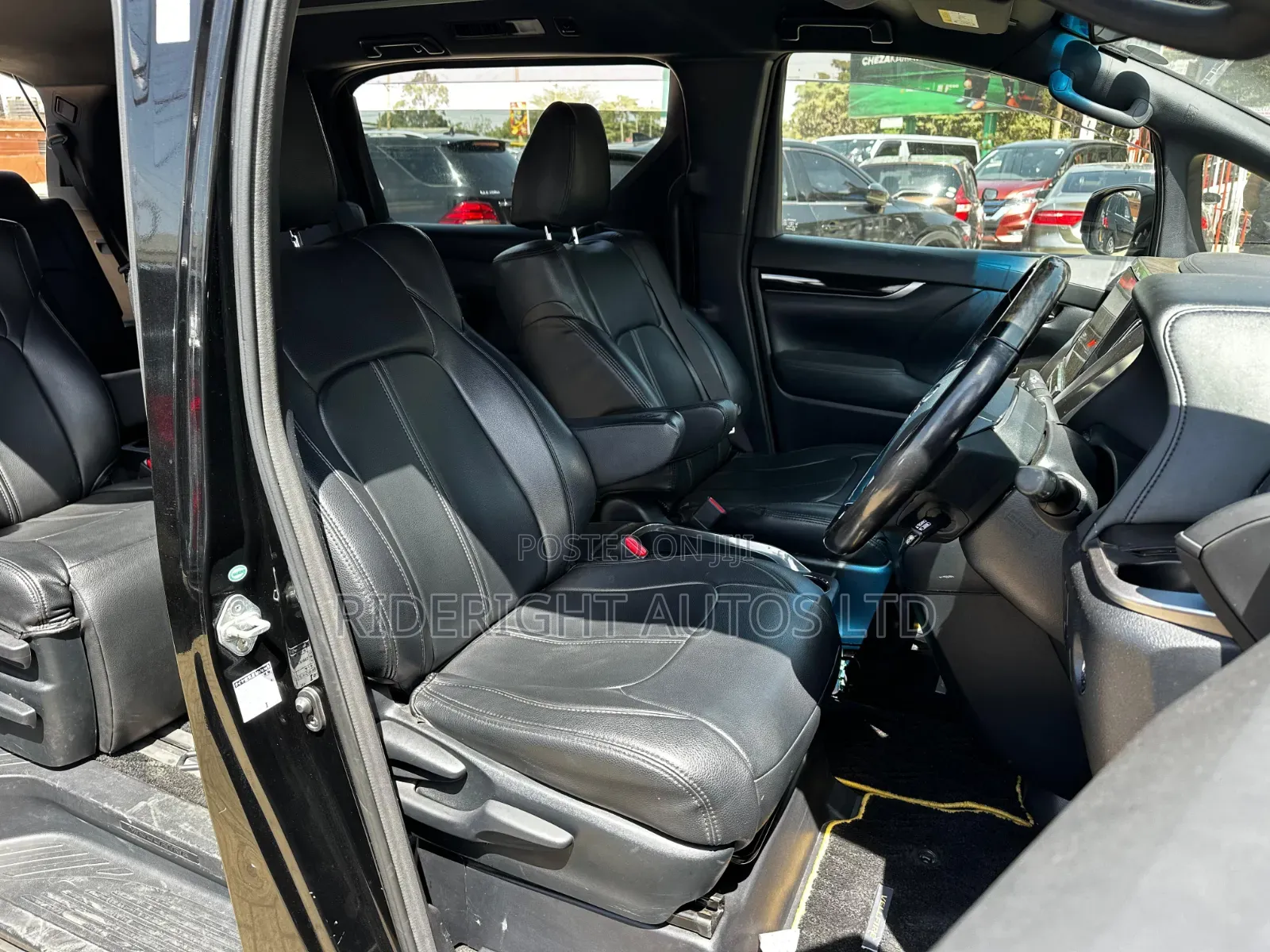 Toyota Vellfire 2018 Black