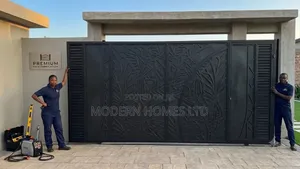 Executive Full-Privacy Steel Sliding Gate | Matte Black Modern Design