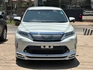 Toyota Harrier 2019