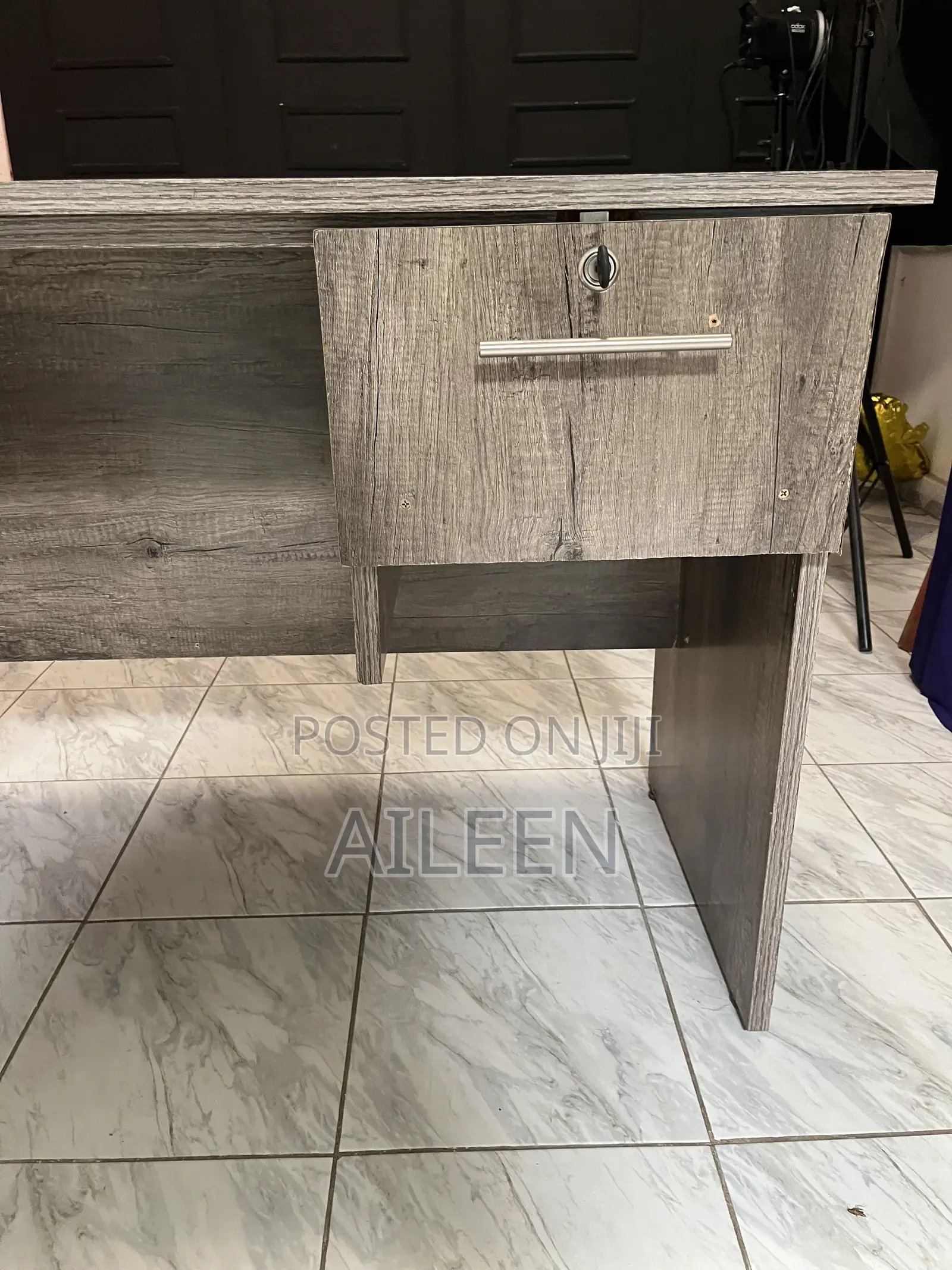 Office or Home Desk, Excellent Condition