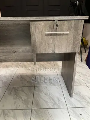 Office or Home Desk, Excellent Condition