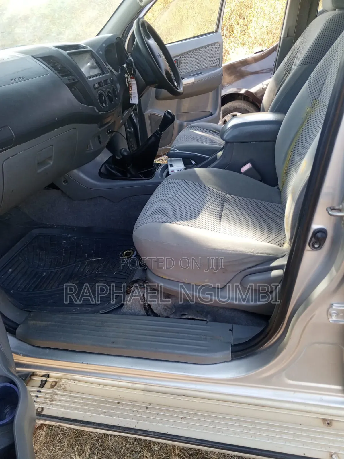 Toyota Hilux 2007 Silver