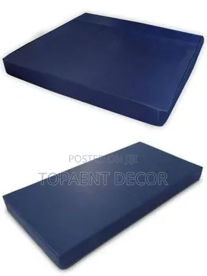 Bedwetting Kids and Adults Wipe to Clean Mackintosh Mattress Protector