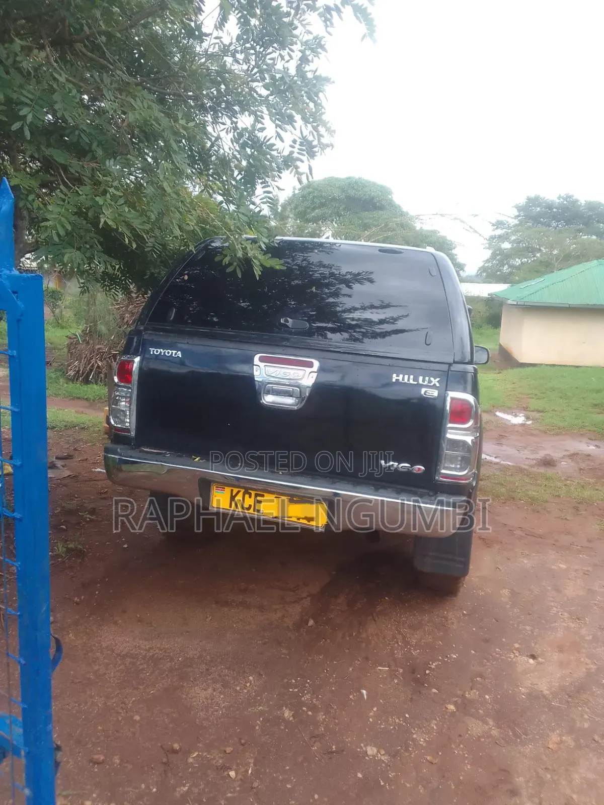 Toyota Hilux 2009 Black